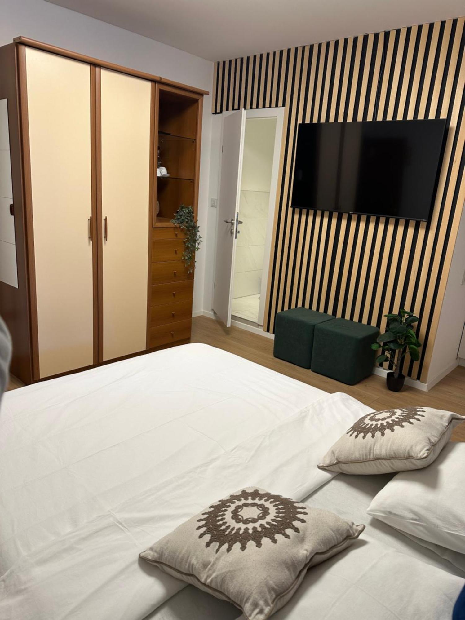 Luxury Old Town Rab Studio Apartments Rab Town Luaran gambar
